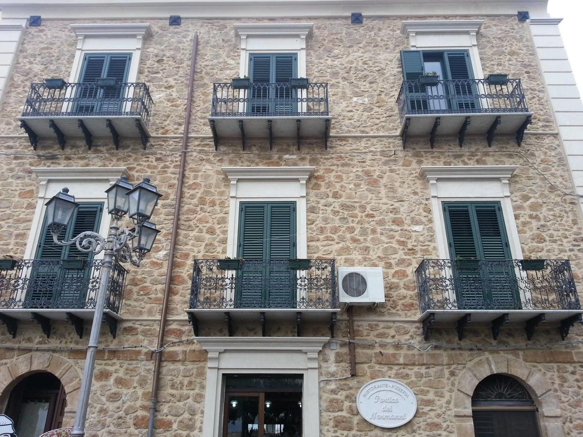 Il Portico Dei Normanni Acomodação com café da manhã Butera Exterior foto